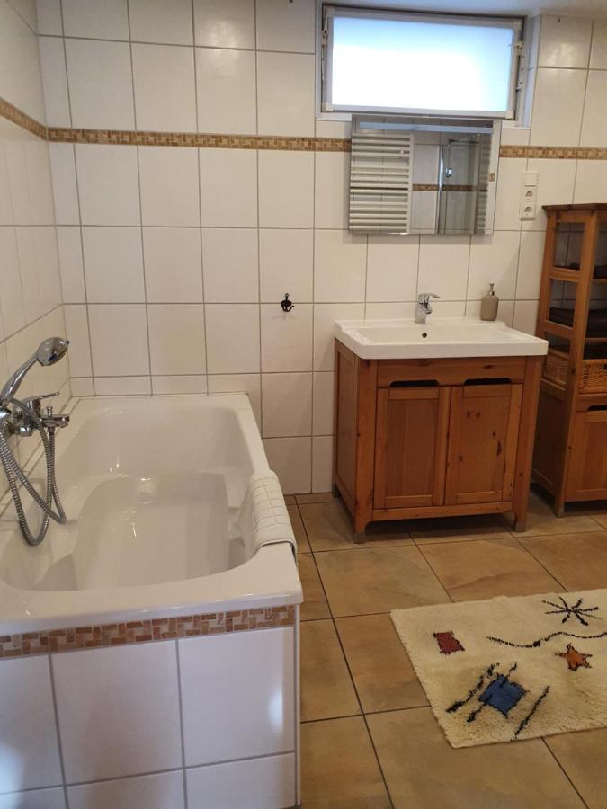 Gemuetliches Fachwerk Im Oberbergischen Apartment วีล ภายนอก รูปภาพ