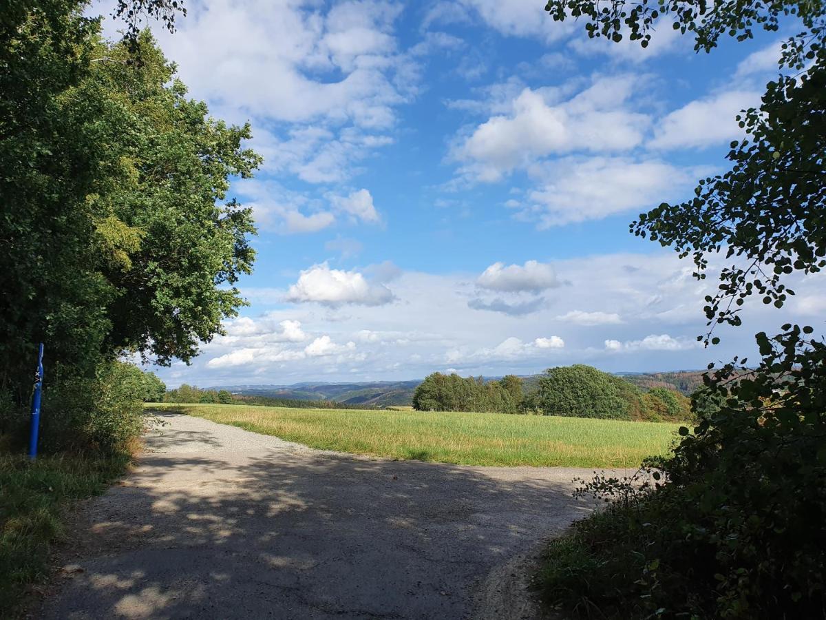 Gemuetliches Fachwerk Im Oberbergischen Apartment วีล ภายนอก รูปภาพ
